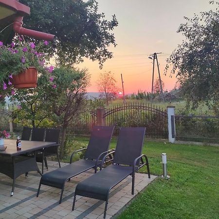 Apartamenty U Maksa Krzywcza エクステリア 写真