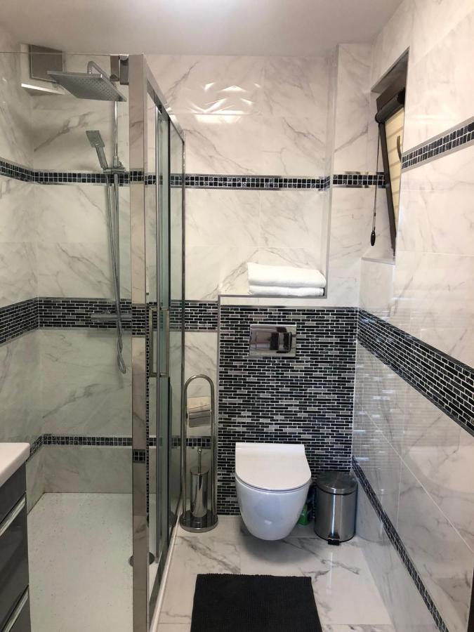 Apartamenty U Maksa Krzywcza エクステリア 写真
