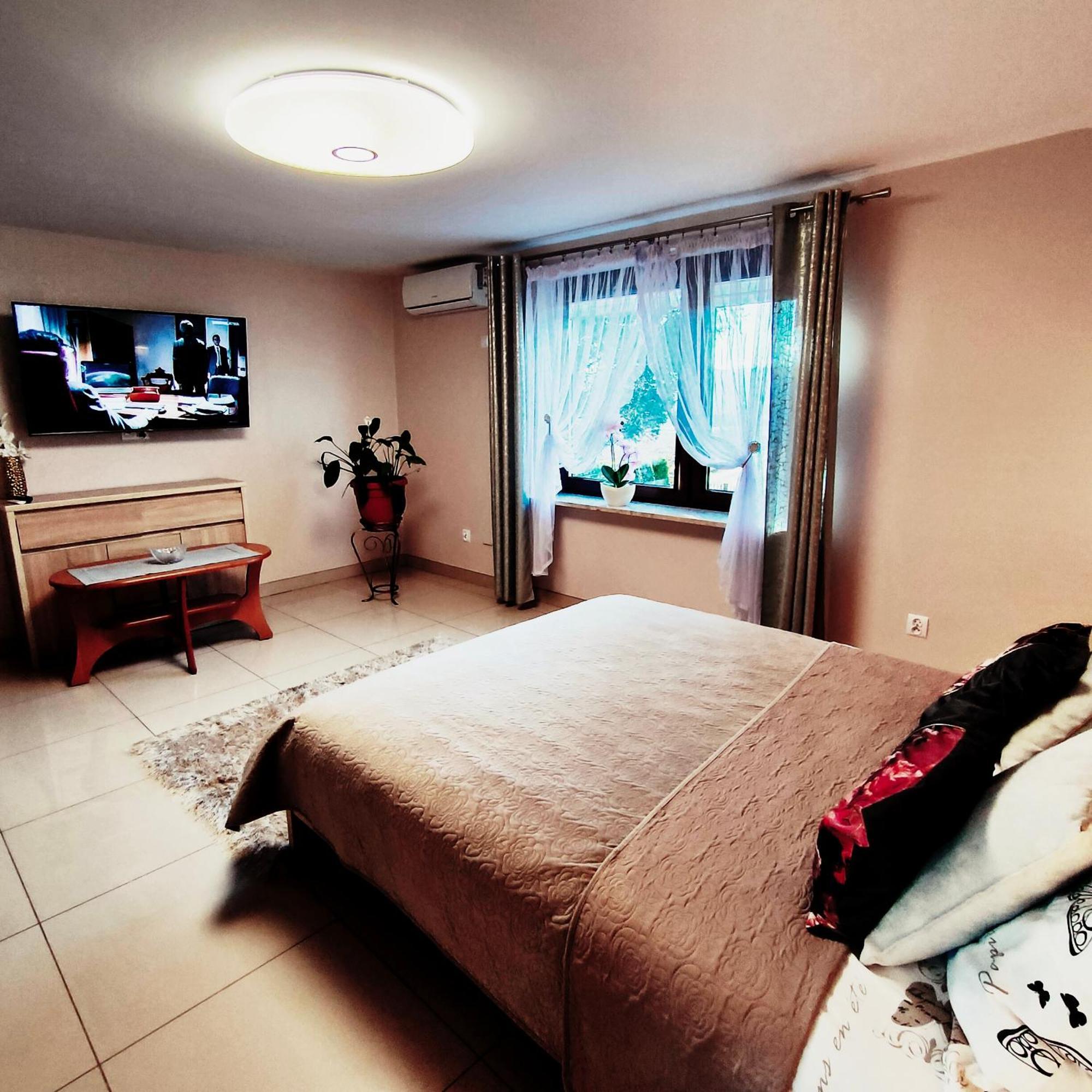 Apartamenty U Maksa Krzywcza エクステリア 写真