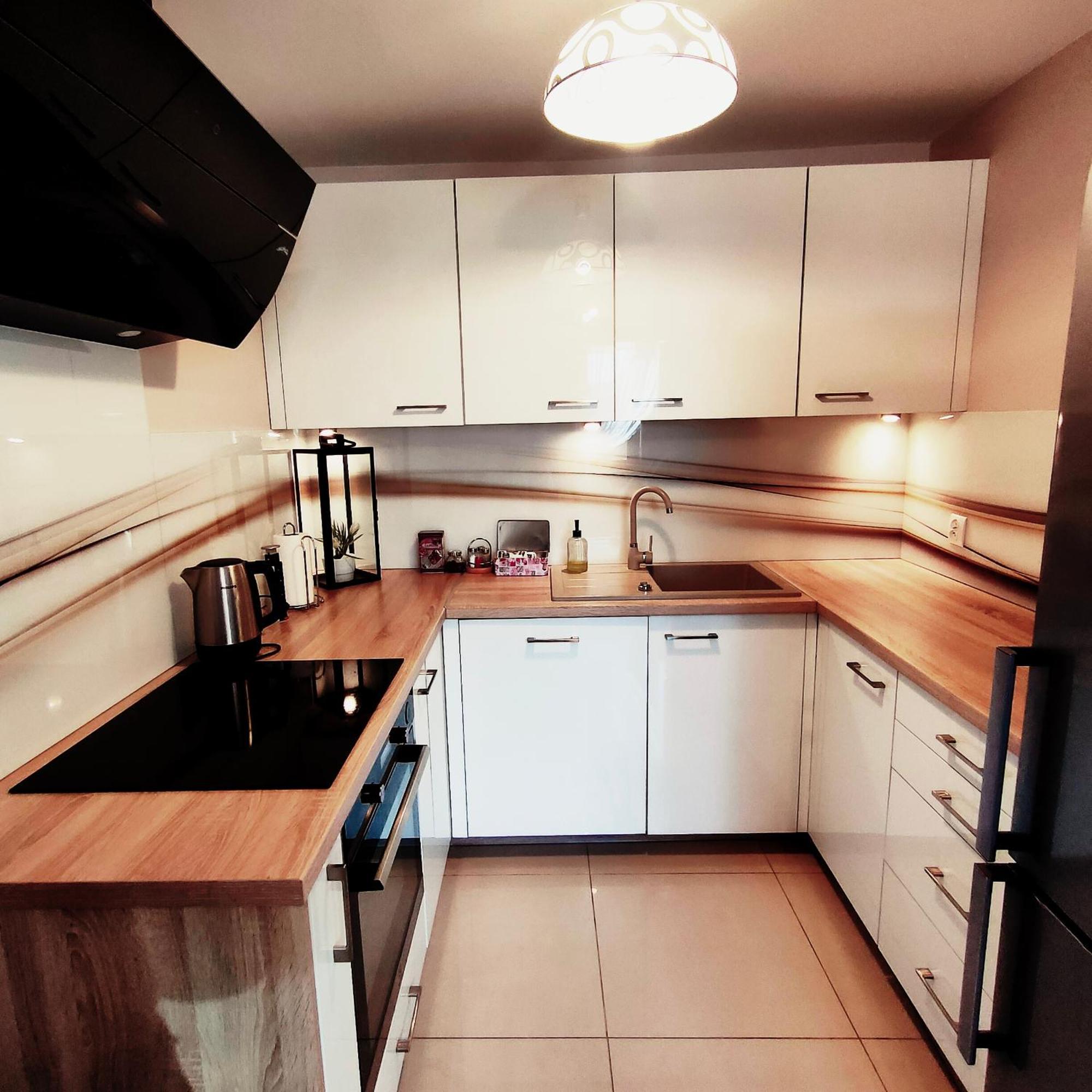 Apartamenty U Maksa Krzywcza エクステリア 写真